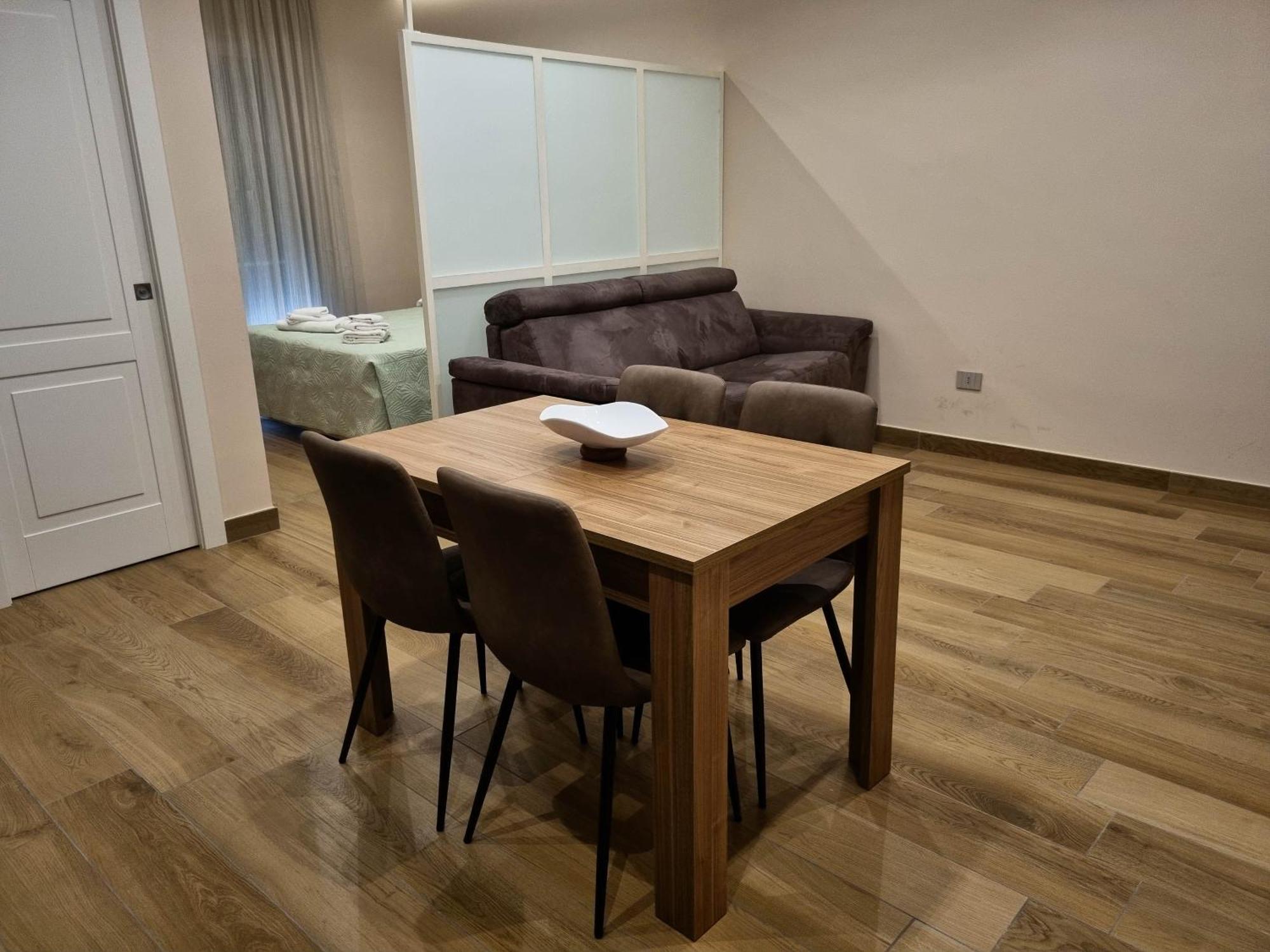 HOME IN POMPEI 全套Loft公寓整租 外观 照片